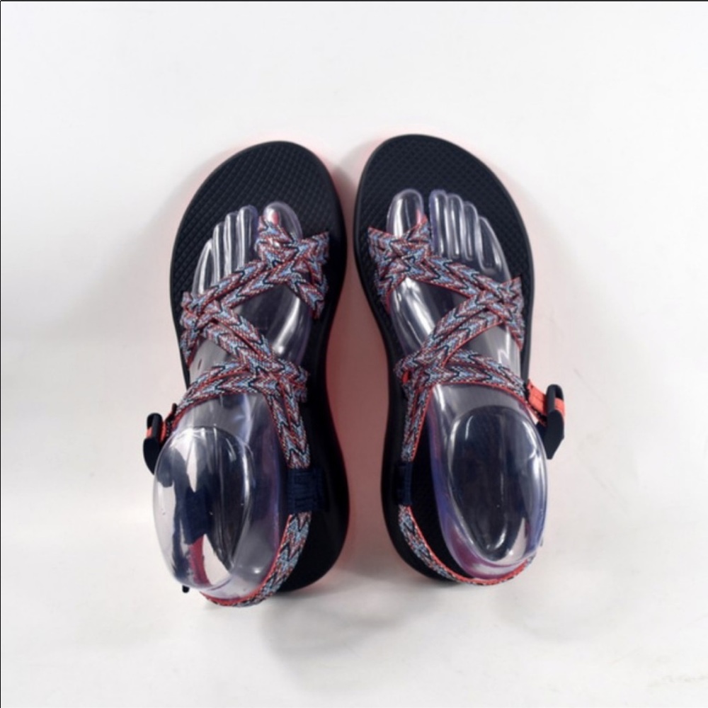 Size 7 chacos
